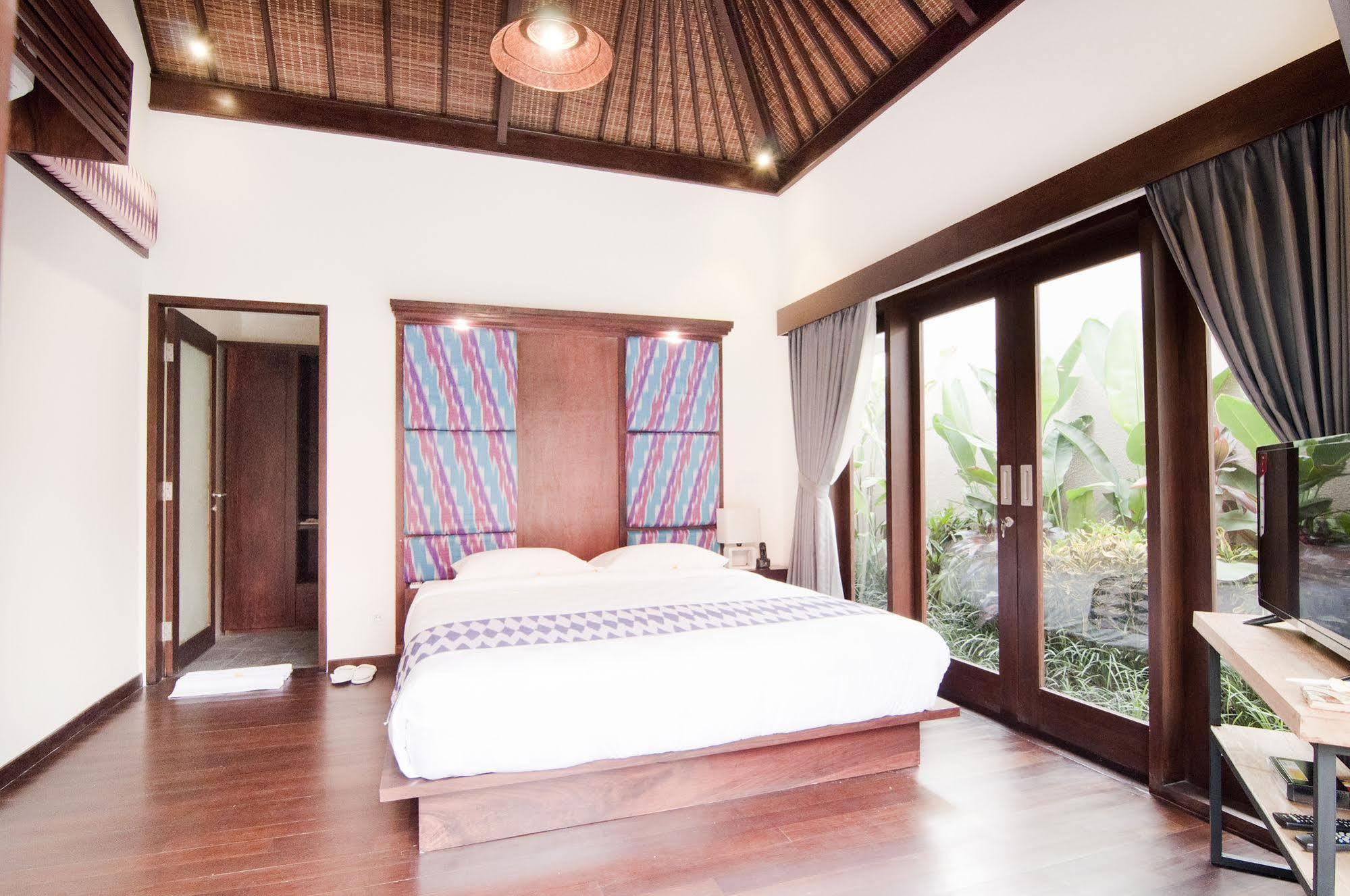 Villa Puspa Tanah Lot Esterno foto